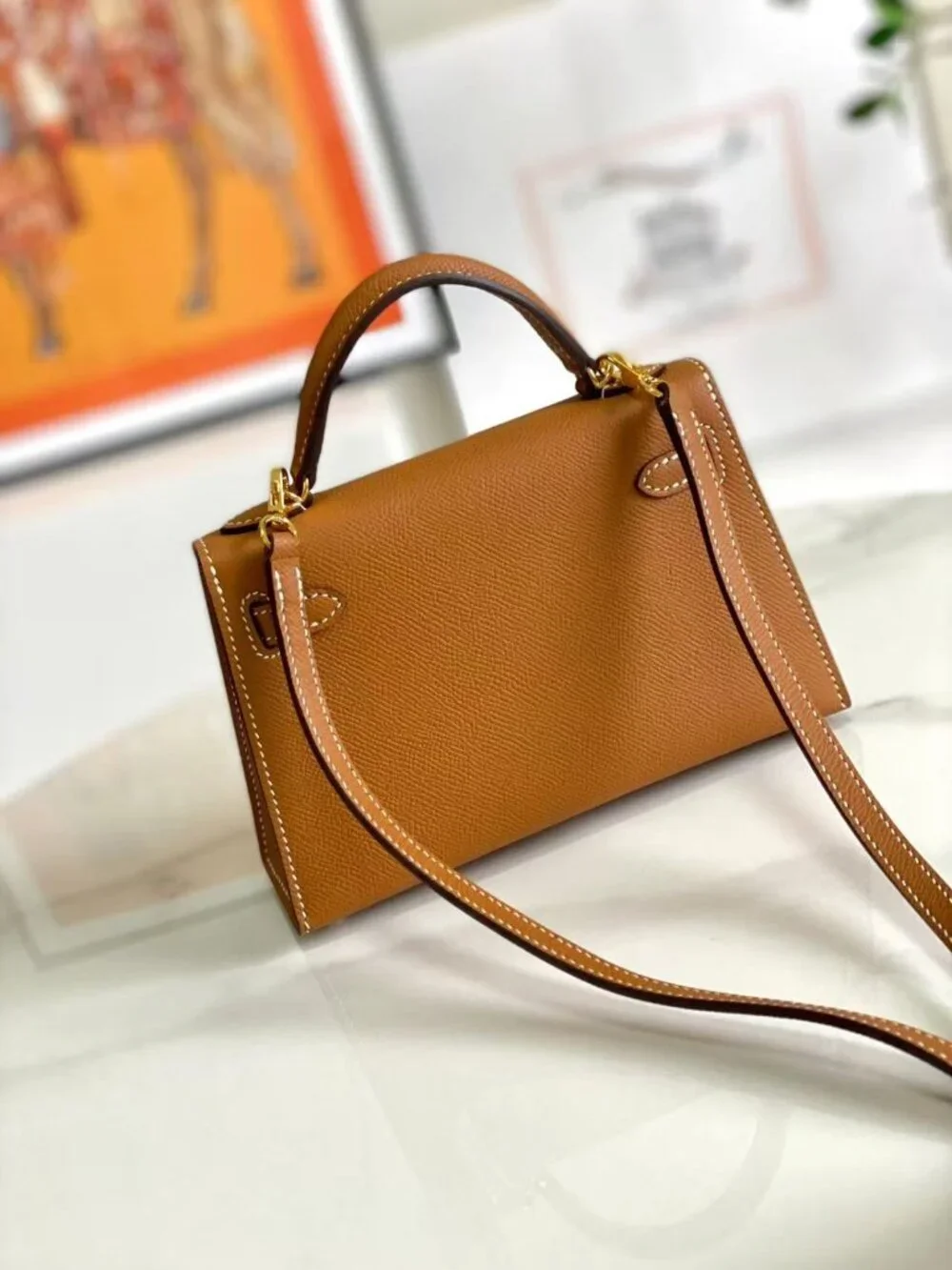 Classic Hermes Bag: A Stylish and Versatile Choice for Elegance